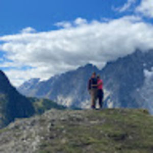 Meet your Posher, Lucy